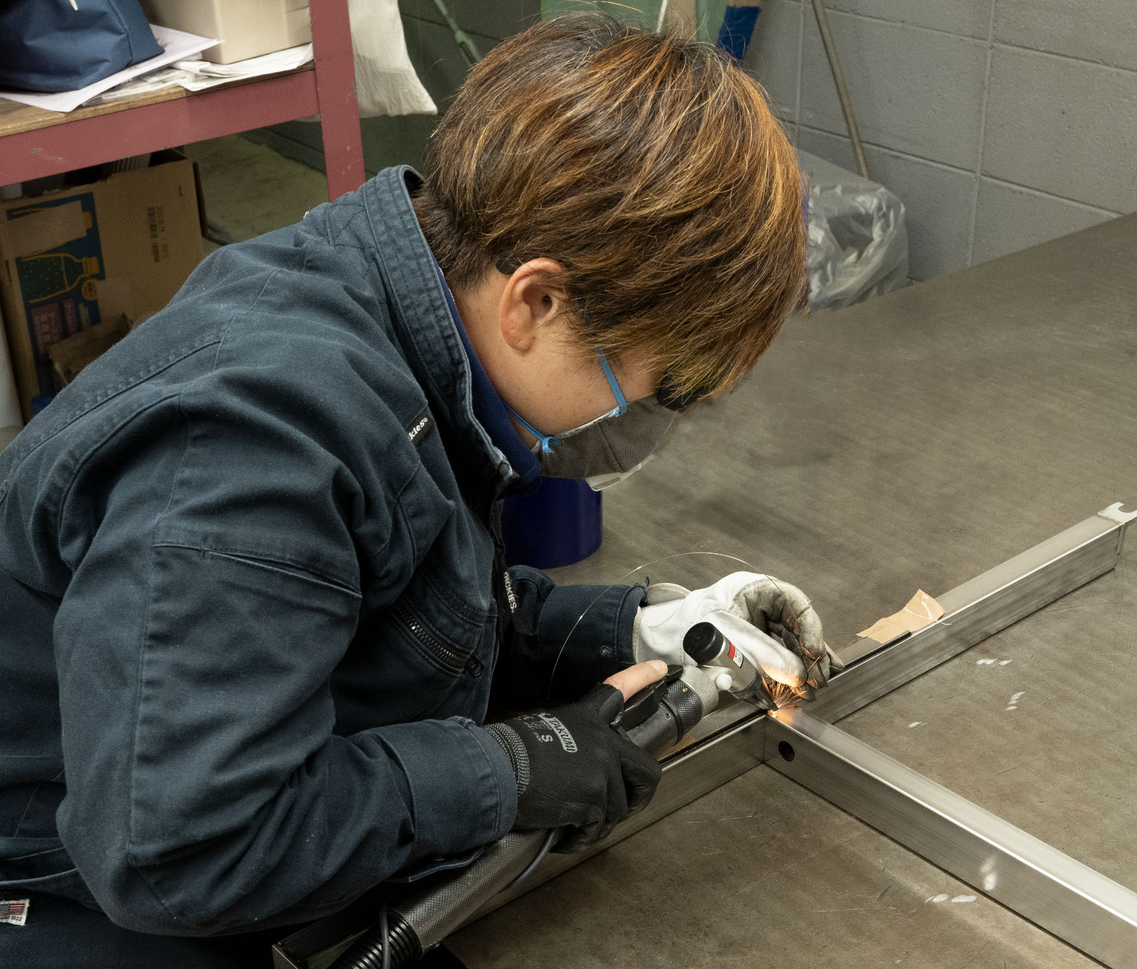 精工理化医療電機-工場内